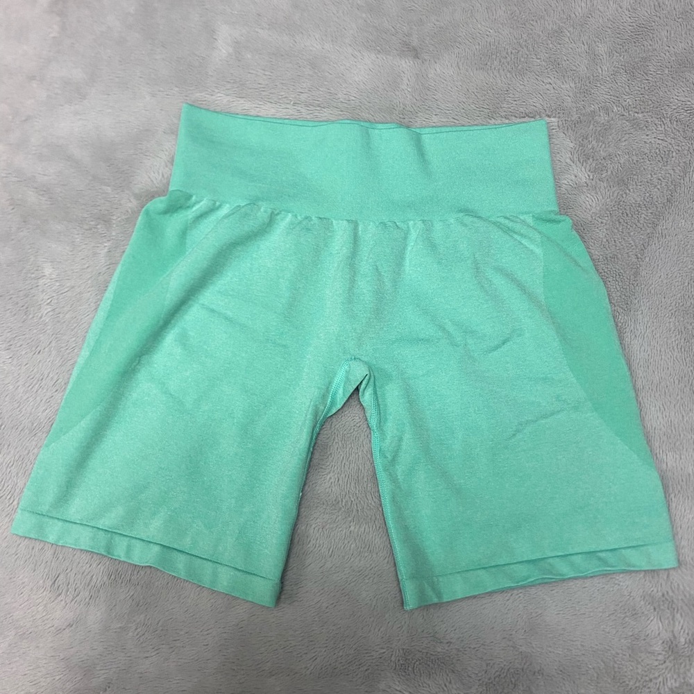 NVGTN Contour shorts